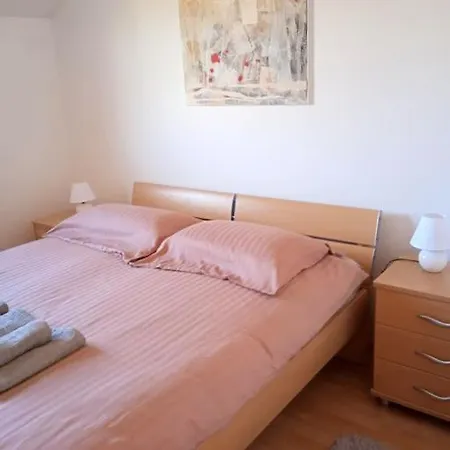 Apartment Tic Medulin Exteriör bild